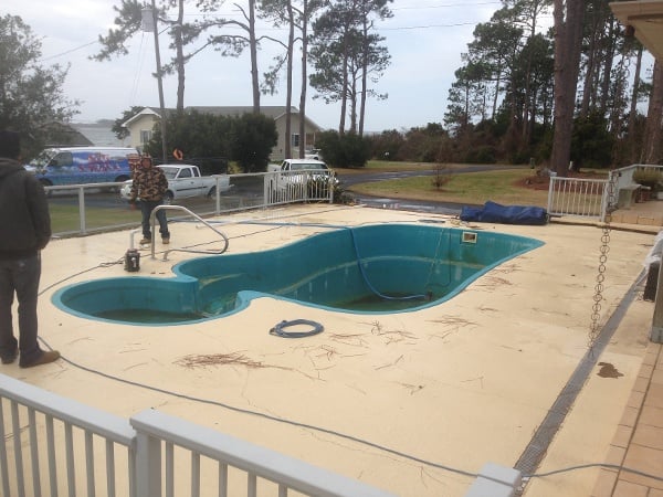The Fiberglass pool with a swim out bubbler area